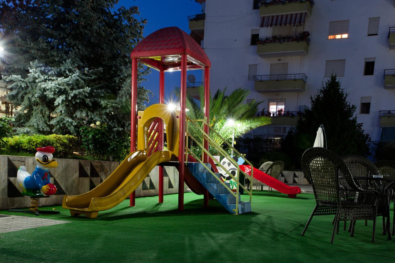 טיראנה Orchidea Hotel מראה חיצוני תמונה