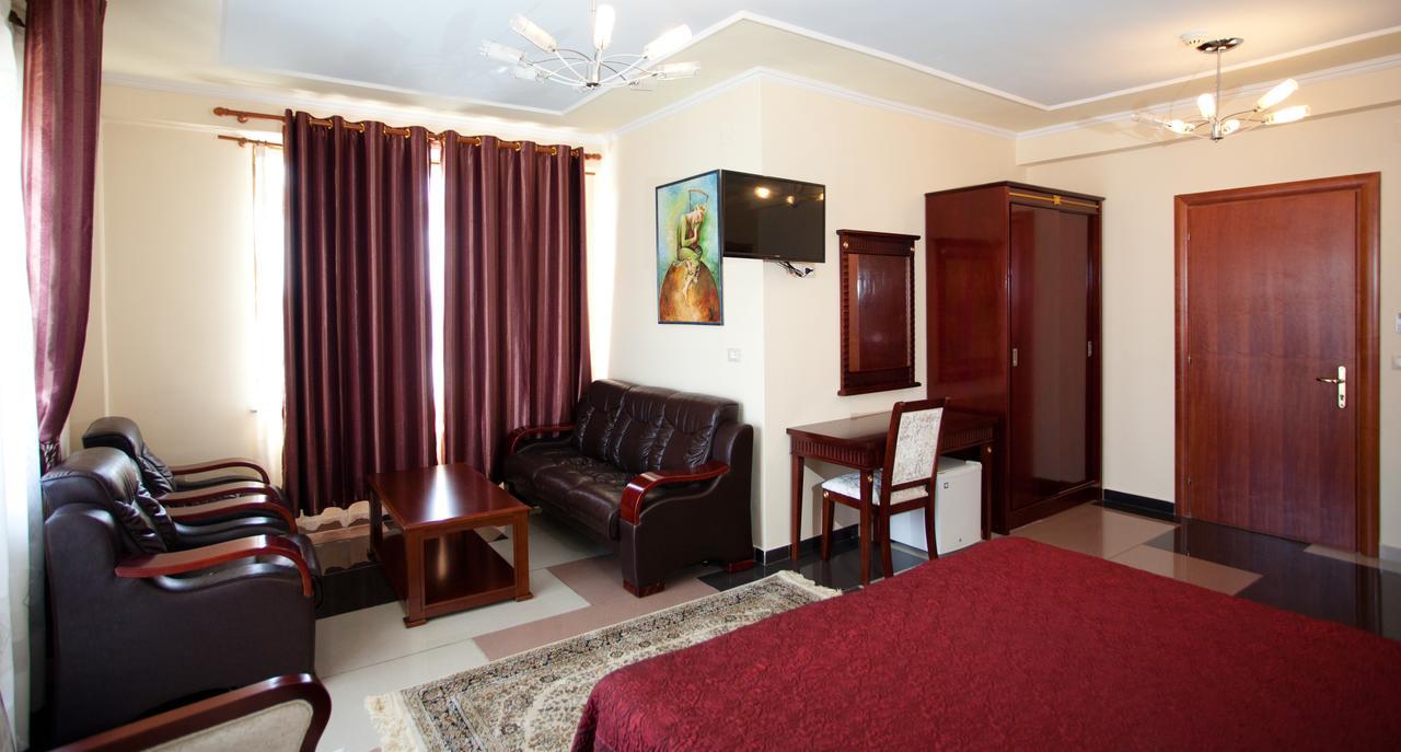 טיראנה Orchidea Hotel מראה חיצוני תמונה