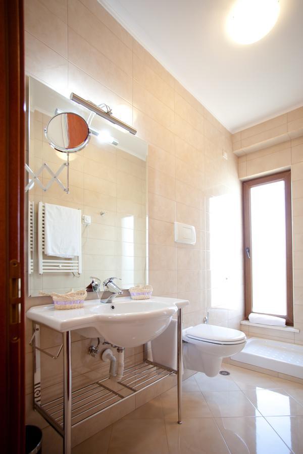 טיראנה Orchidea Hotel מראה חיצוני תמונה