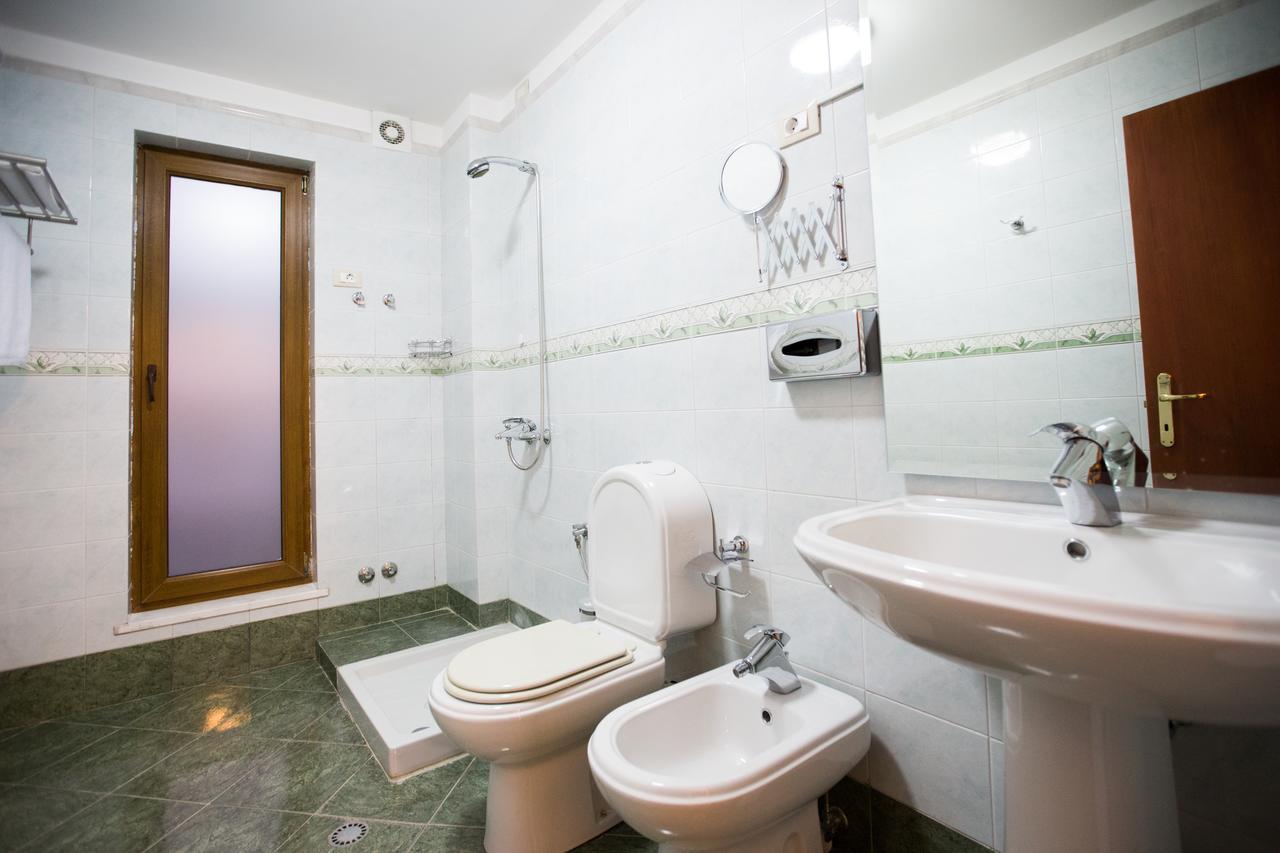 טיראנה Orchidea Hotel מראה חיצוני תמונה